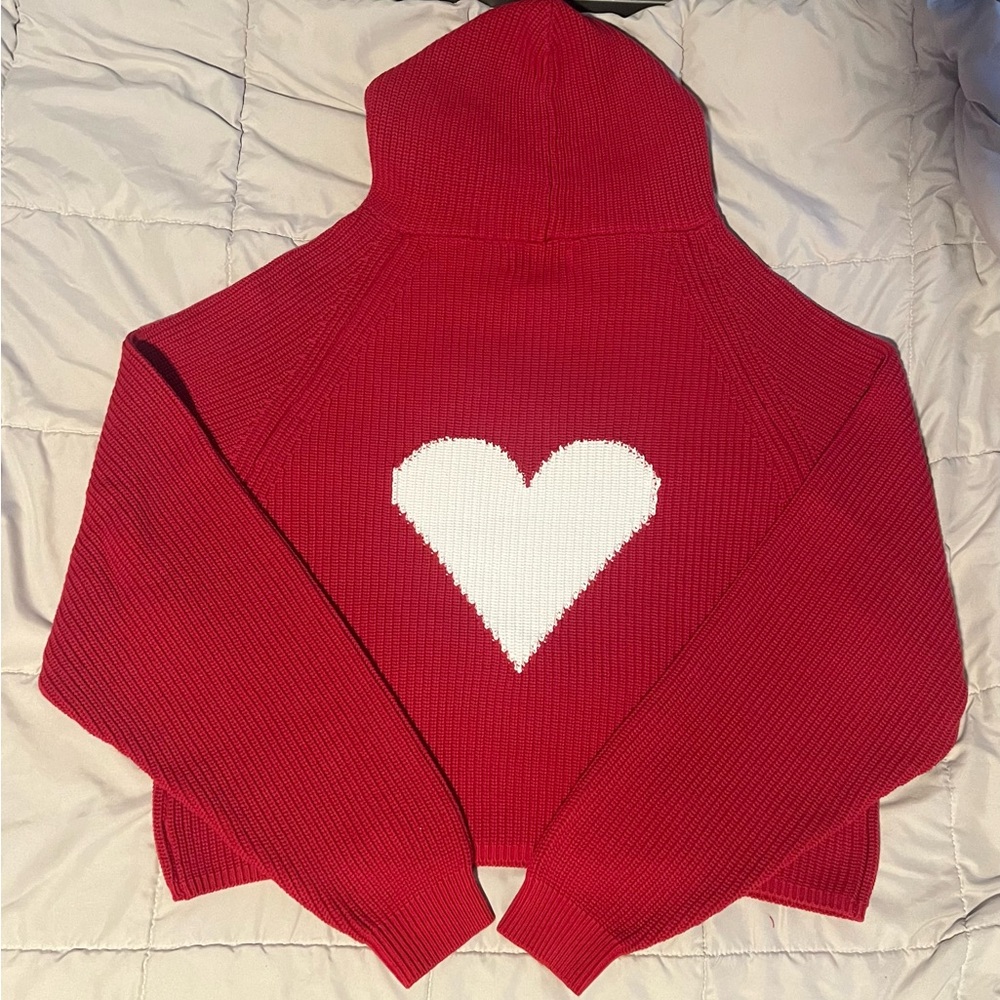 Viral vwoollo brand new red heart knit hoodie(L)